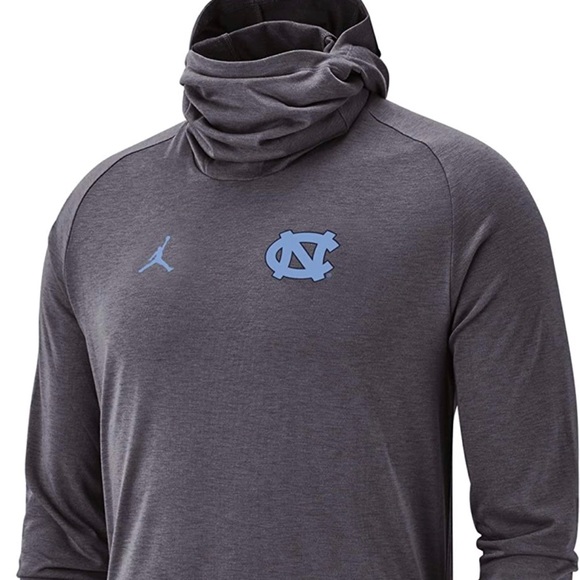 Jordan Men's N.C. Tar Heels Pullover Bala Hoodie - Picture 2 of 5
